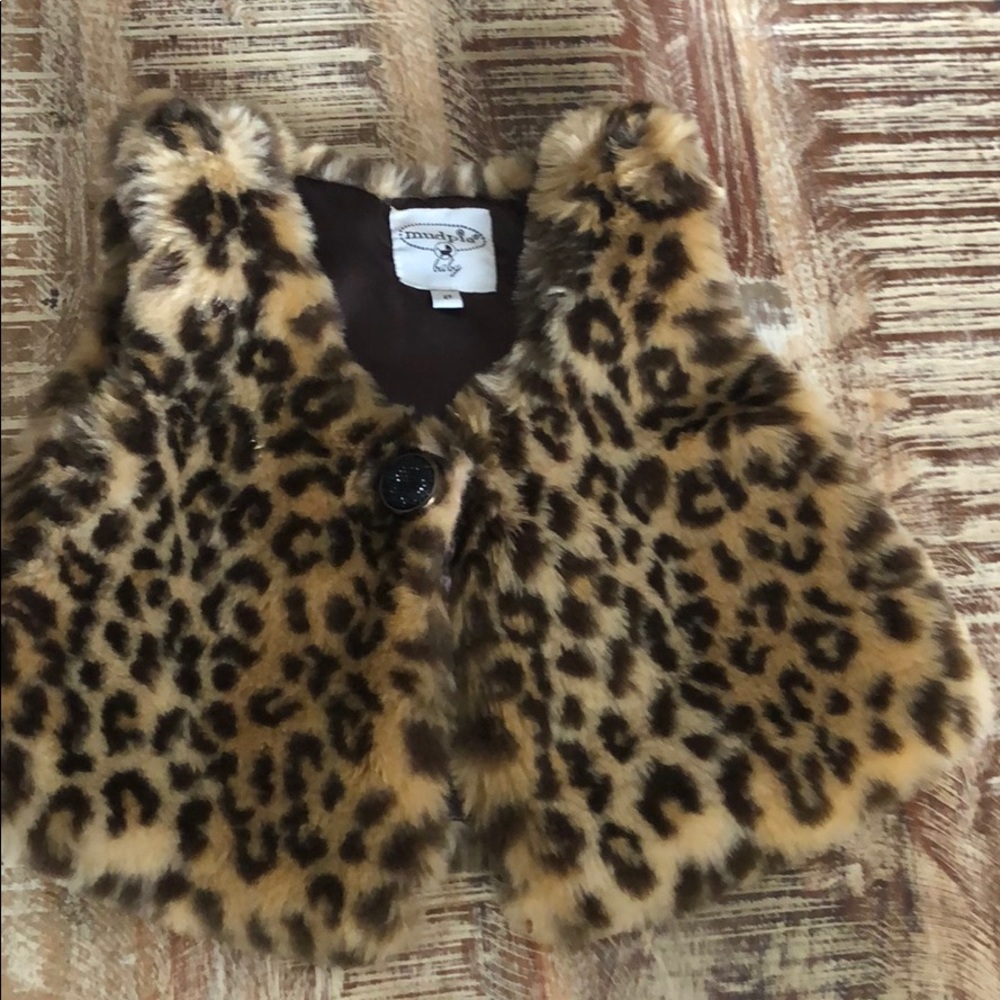 Mudpie baby fuzzy leopard print vest